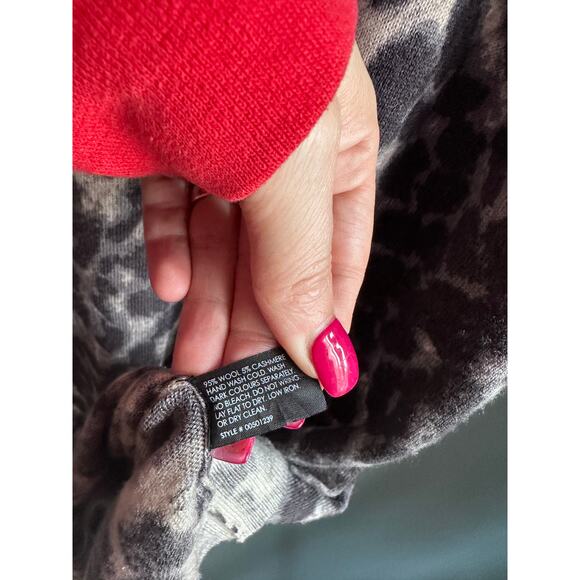 Club Monaco Wool Cashmere Cheetah Knee Length Sweater Dress - Picture 4 of 6